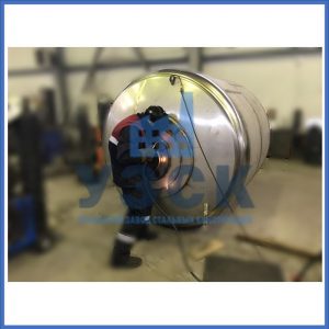 Купить ёмкости и баки из нержавеющей стали от завода УЗСК в Владикавказе